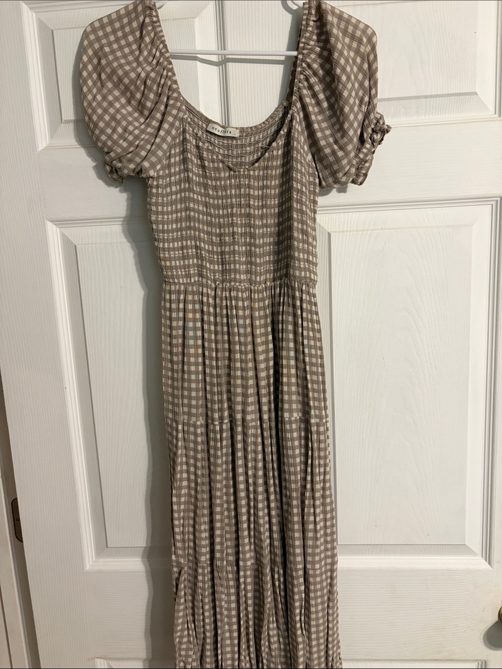 Neuflora Gingham Puff-Sleeve Maxi Dress